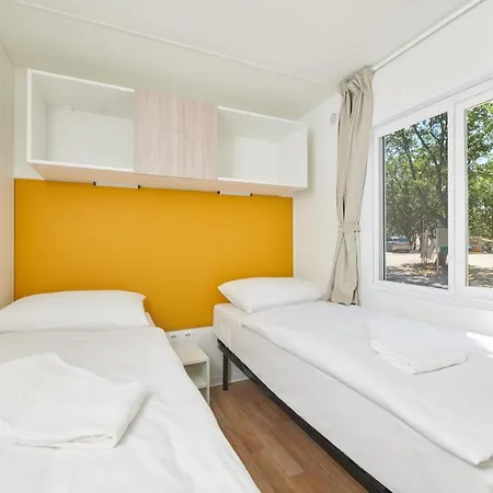 База отдыха Ulika Mobile Homes - Naturist Цервар-Порат
