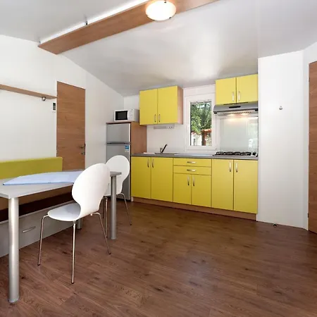 Ulika Mobile Homes - Naturist منتزه العطل